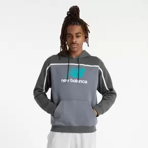 Classics Fleece Hoodie Män Huvtröjor och tröjor för 850 kr på New Balance