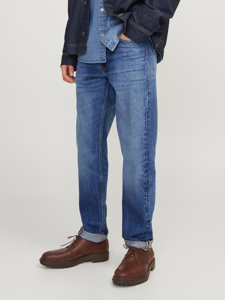 JJIMIKE JJCOLE CJ 576 Tapered fit jeans för 539,97 kr på Jack & Jones
