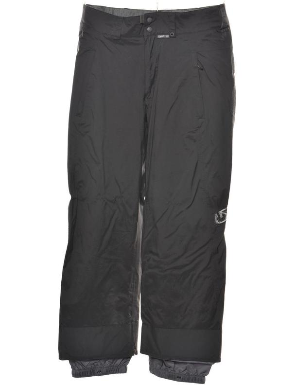 Nylon Dark Grey Ski Trousers - W36 för 195 kr på Beyond Retro