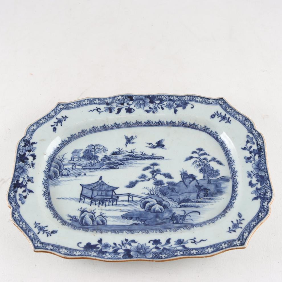 Serveringsfat, Jiaqing, (1890-1820), Kina. Samfraktas ej. för 1630 kr på Myrorna