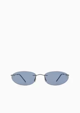 Oval women’s sunglasses för 3740 kr på Armani