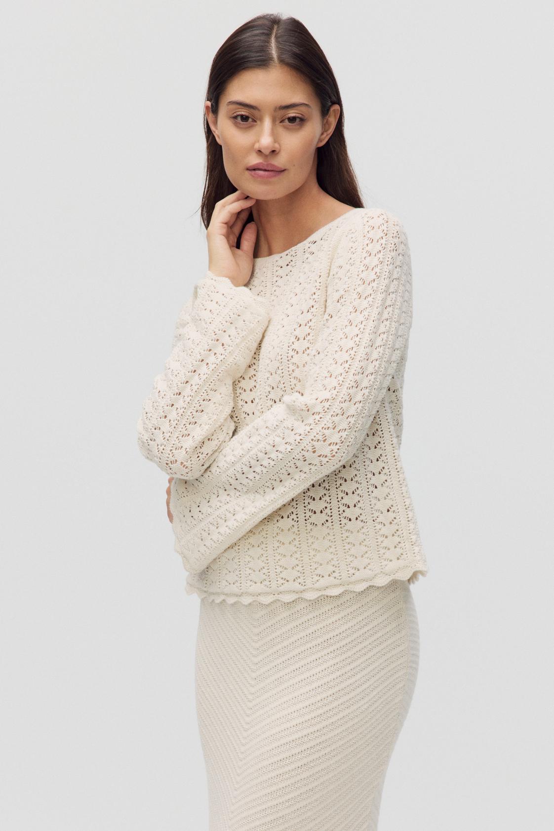 Lydia sweater för 599 kr på MQ