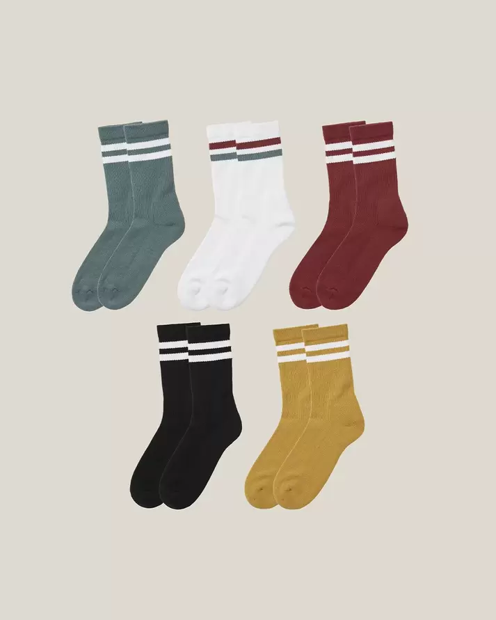 5-pack Sport Socks retro för 180 kr på Newbody