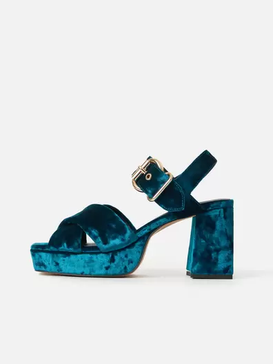 Savanna Platform Sandal för 1200 kr på Jigsaw