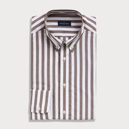 Brunrandig skjorta för 599 kr på Tailor Store