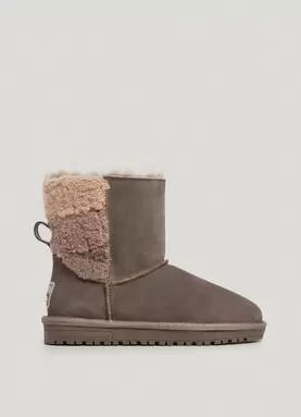 SUEDE ANKLE BOOTS WITH FLEECE DETAIL för 899 kr på Pepe Jeans