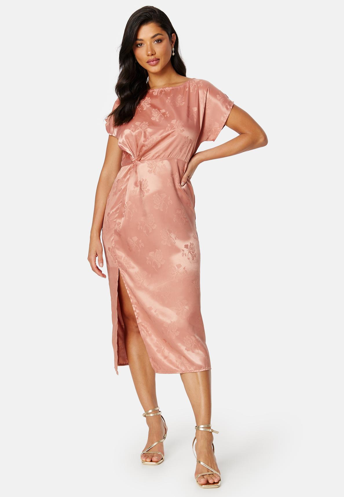 Renate Twist front Dress för 139 kr på Bubbleroom