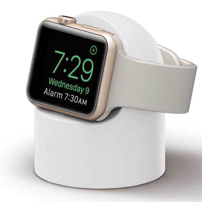 Apple Watch Laddningsställ i silikon, vit för 119 kr på Teknikmagasinet