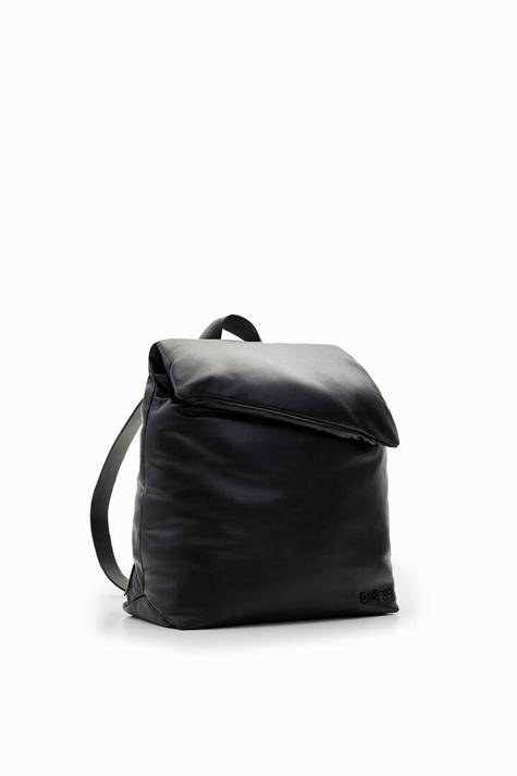 New collection Small leather backpack för 2149 kr på Desigual