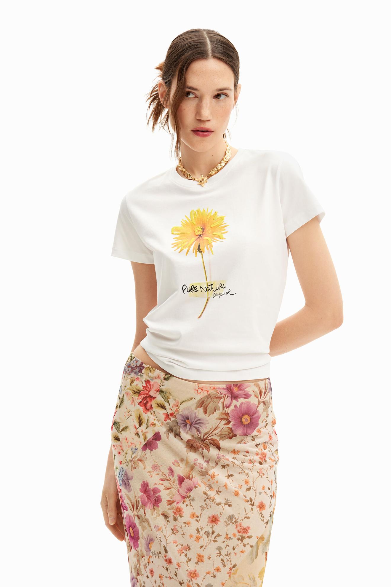 Flower illustration T-shirt för 299 kr på Desigual