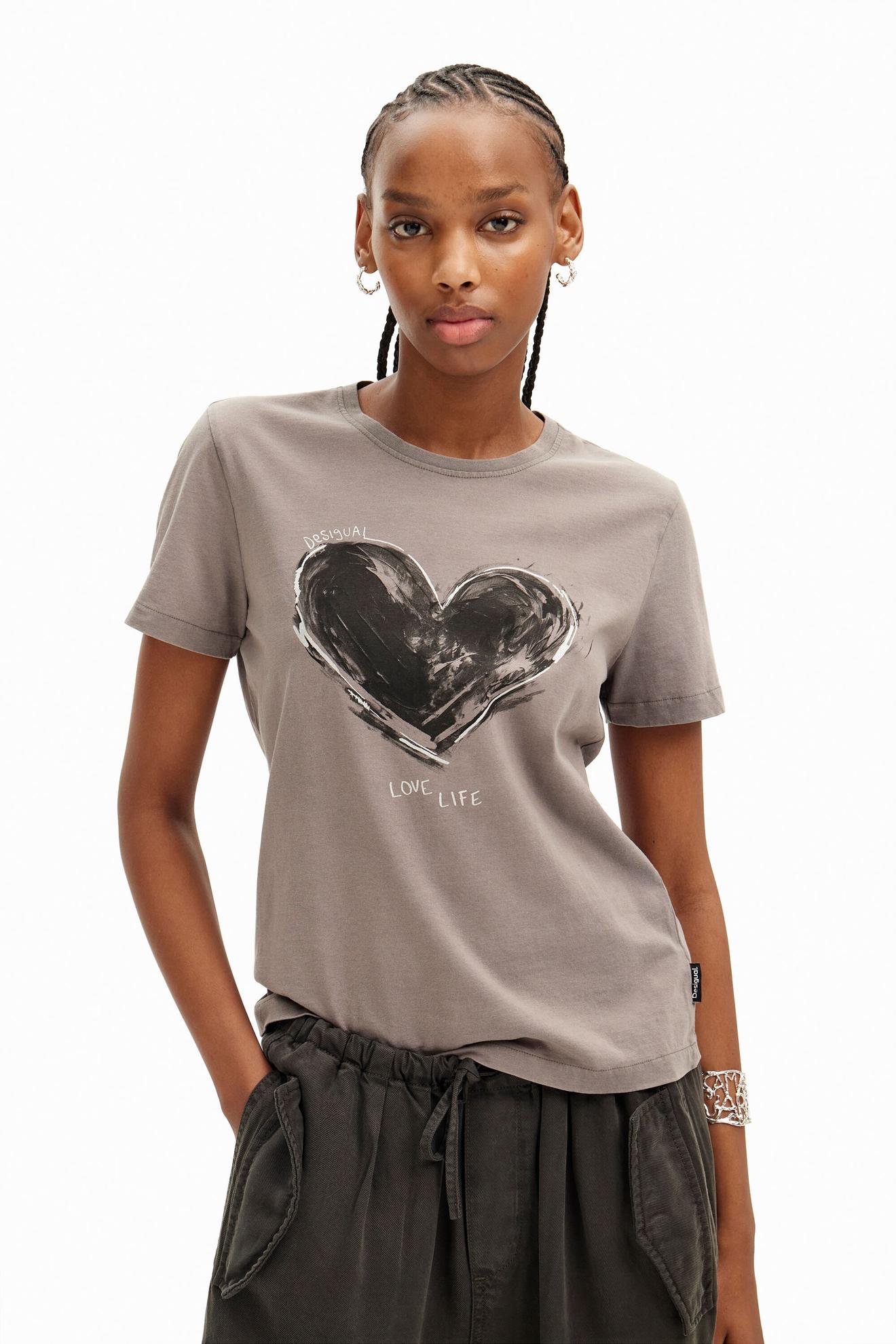 Heart basic T-shirt för 339 kr på Desigual