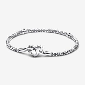 Pandora Moments Studded Chain armband för 799 kr på Pandora