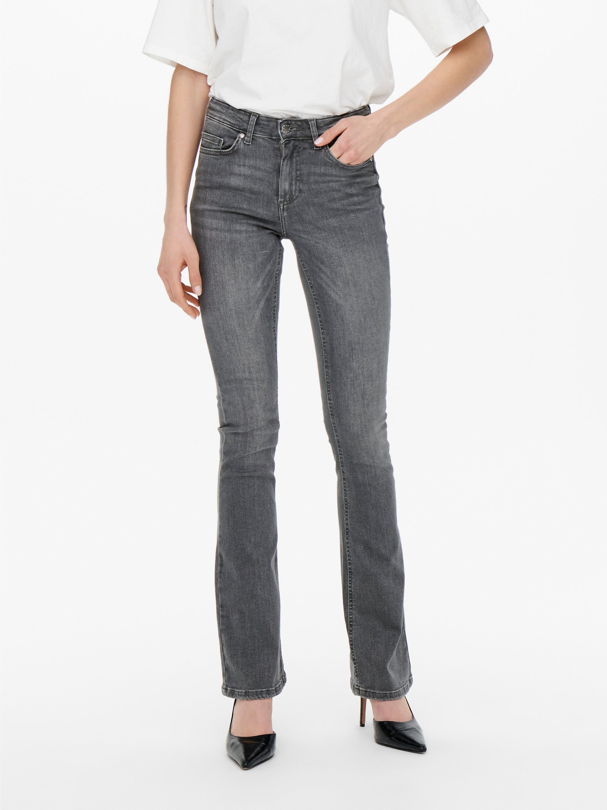 ONLBlush normalhöga Bootcut jeans för 549,95 kr på Only