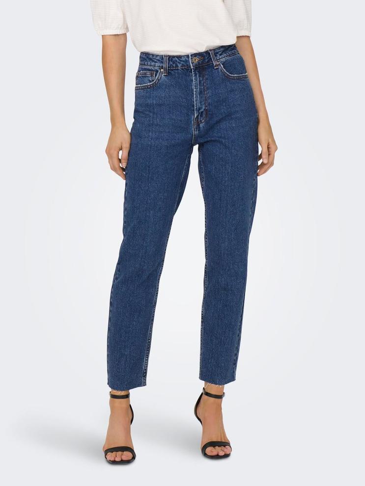 ONLEmily hw Straight fit-jeans för 499,95 kr på Only
